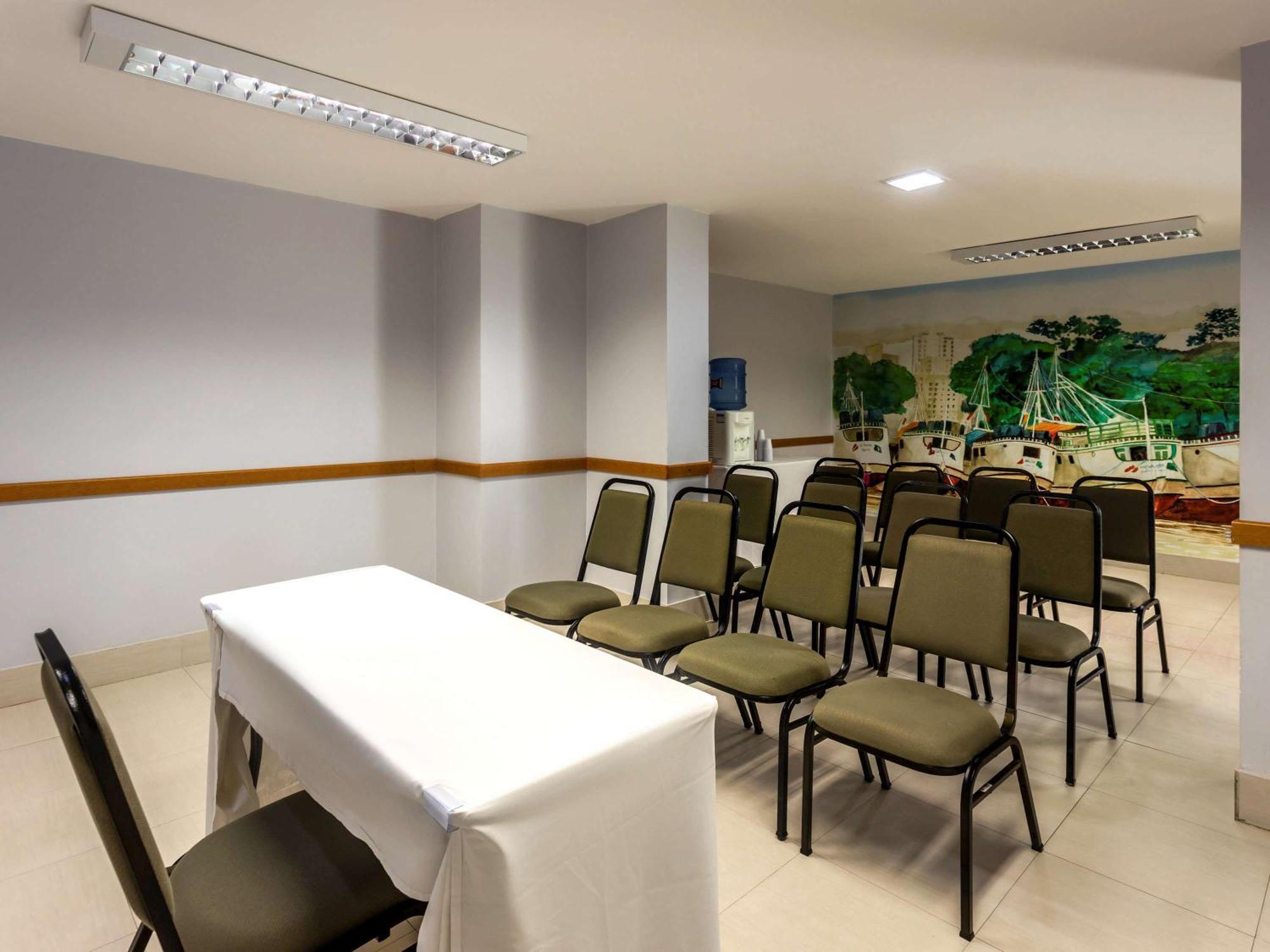 Ibis Styles Belem Hangar Exterior foto